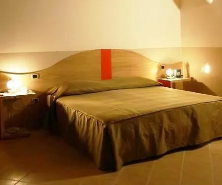 San Leucio 4* Caserta