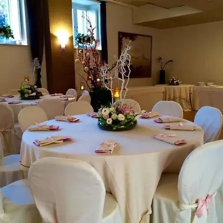 San Leucio Hotel 4*