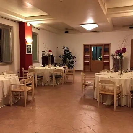 San Leucio 4*